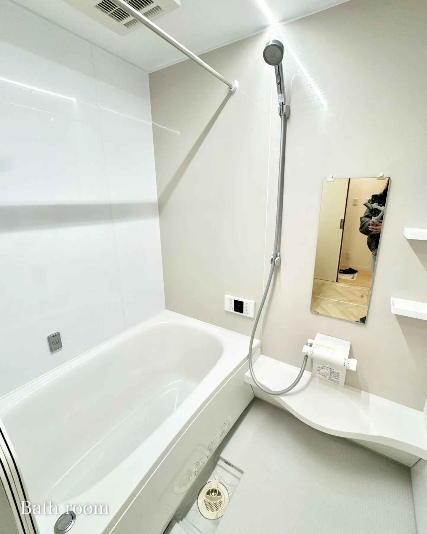 東京都渋谷区笹塚１丁目に位置し、京王電鉄京王線「笹塚駅」徒歩...