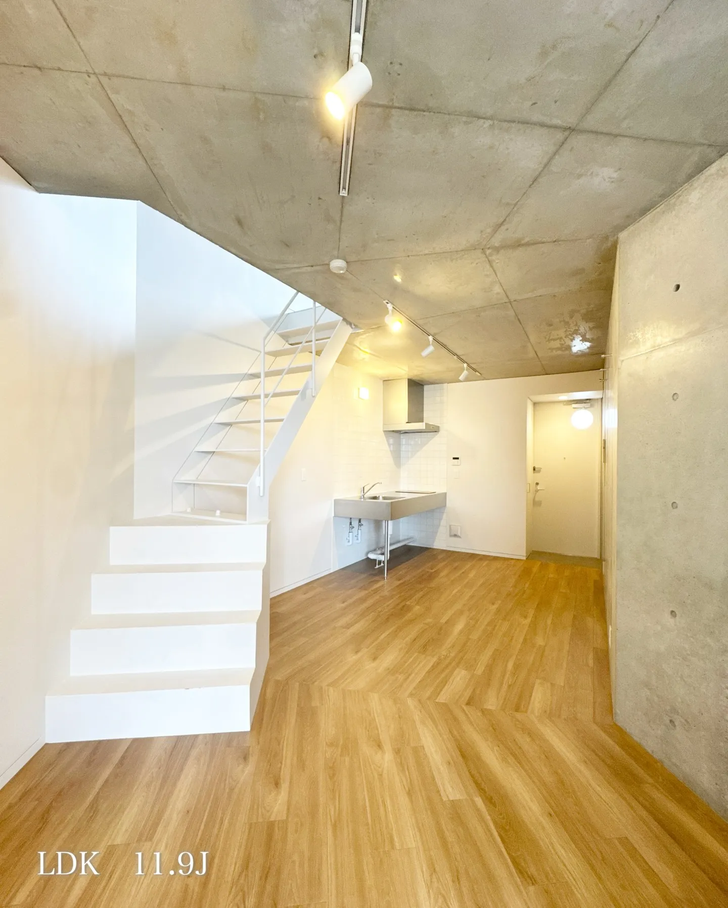 小田急小田原線 「代々木八幡駅」徒歩6分、東京メトロ千代田線...