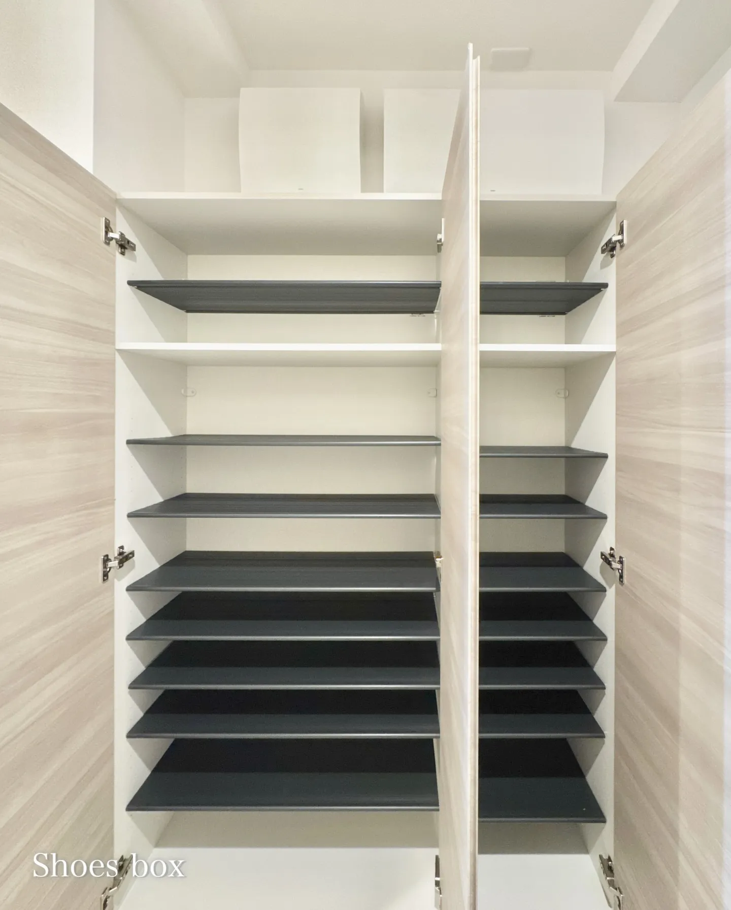 東京スカイツリーおよび浅草寺から車で 10 分圏内です。