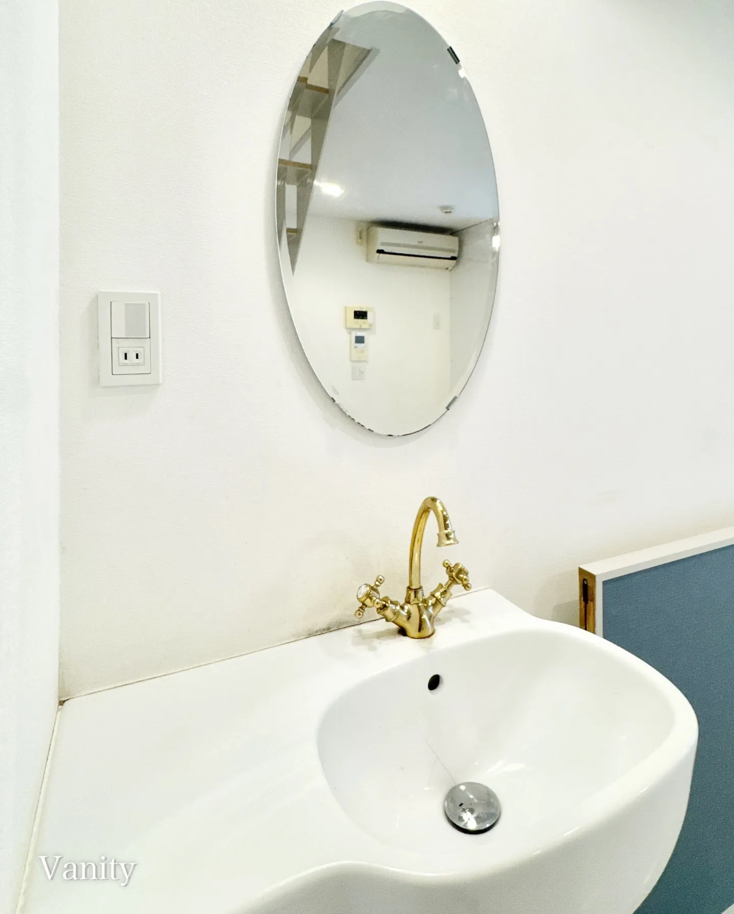 東京都杉並区上荻に位置するRC（鉄筋コンクリート）構造の4階...