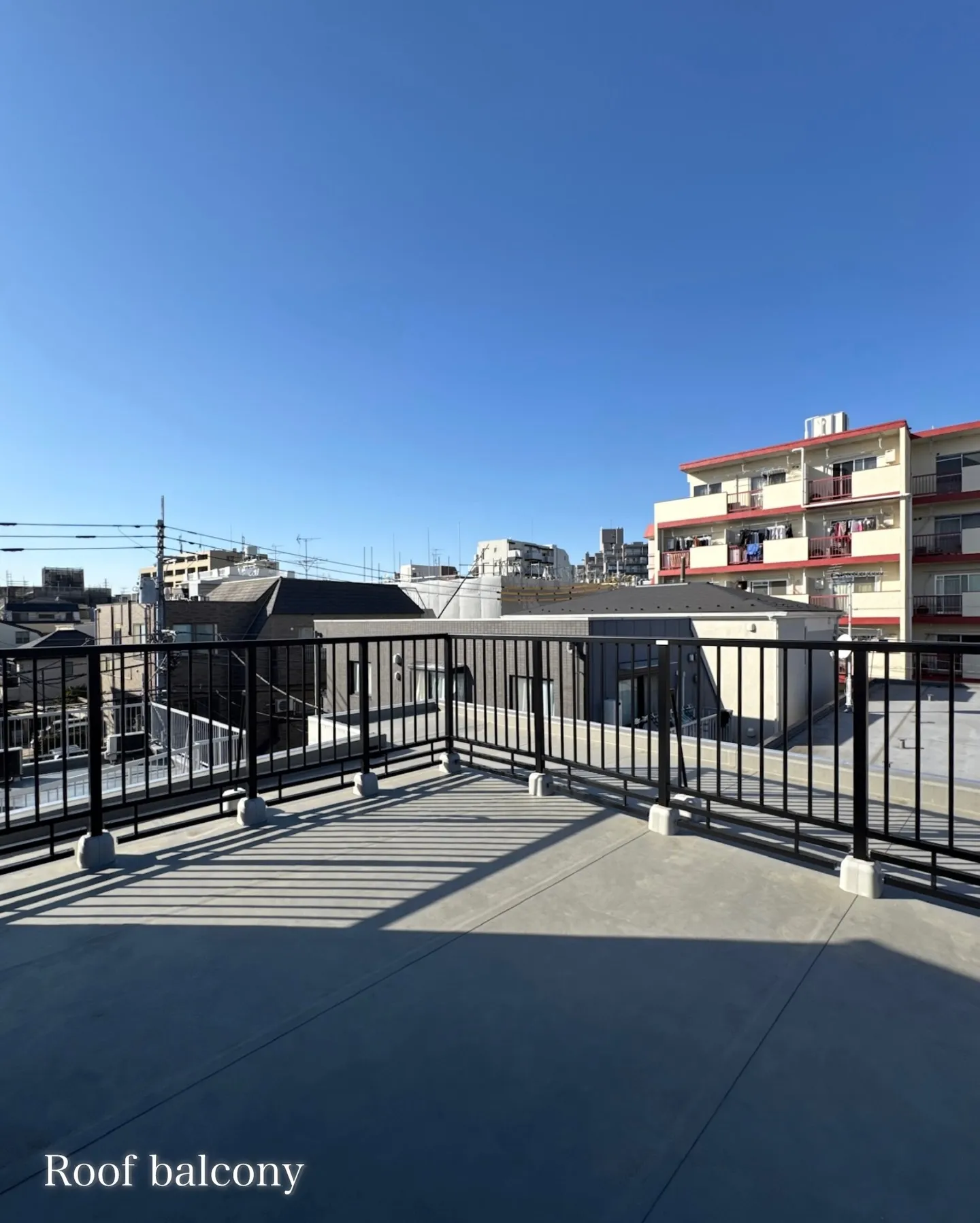 学芸大学駅徒歩3分の駅近エリアで、他祐天寺駅徒歩17分、都立...