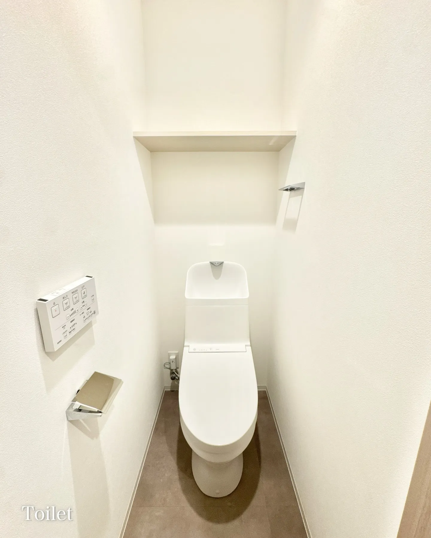 JR総武・中央央緩⾏線「⻄荻窪」駅まで徒歩7分。