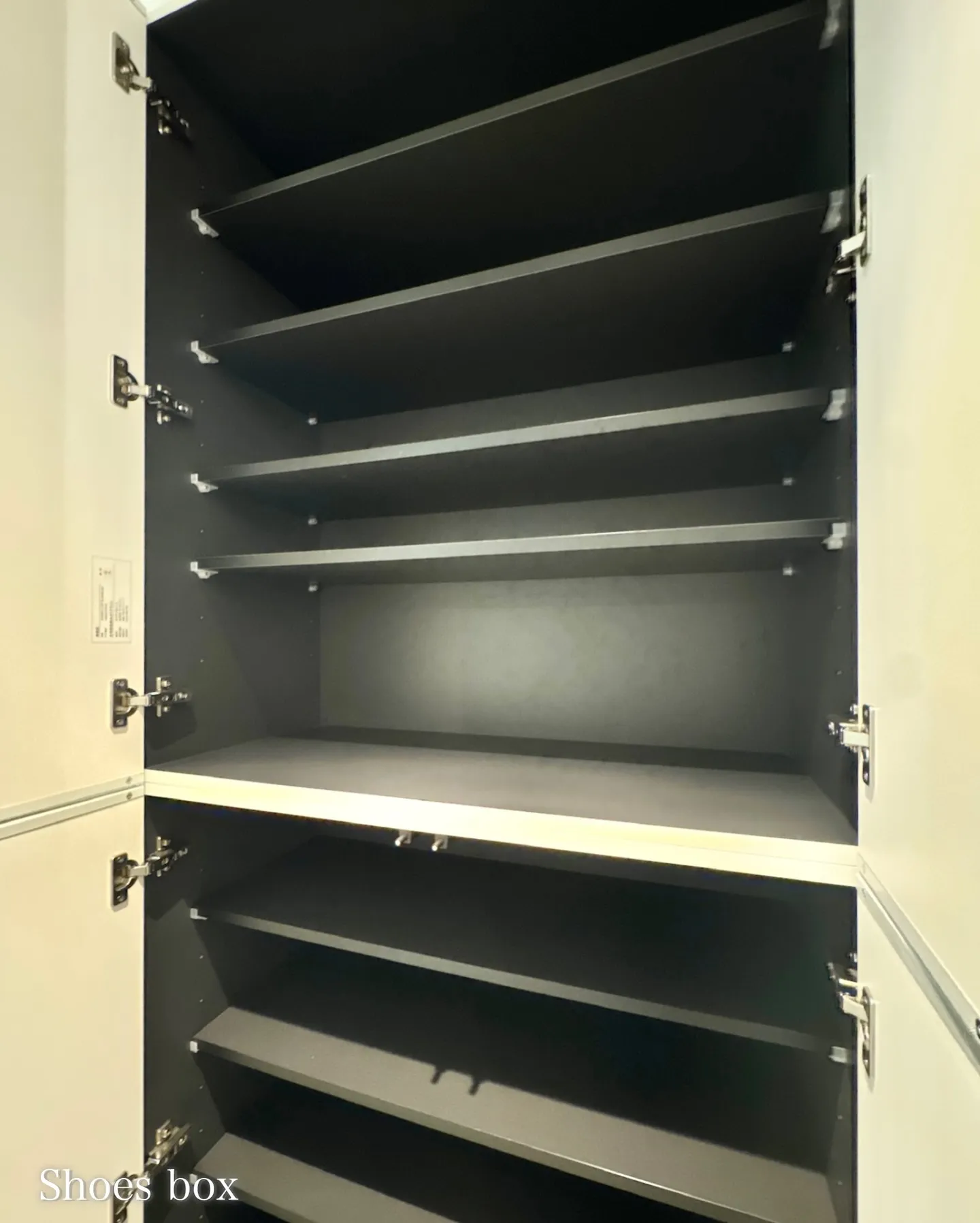 東日本橋エリアに建つ高級賃貸マンション。