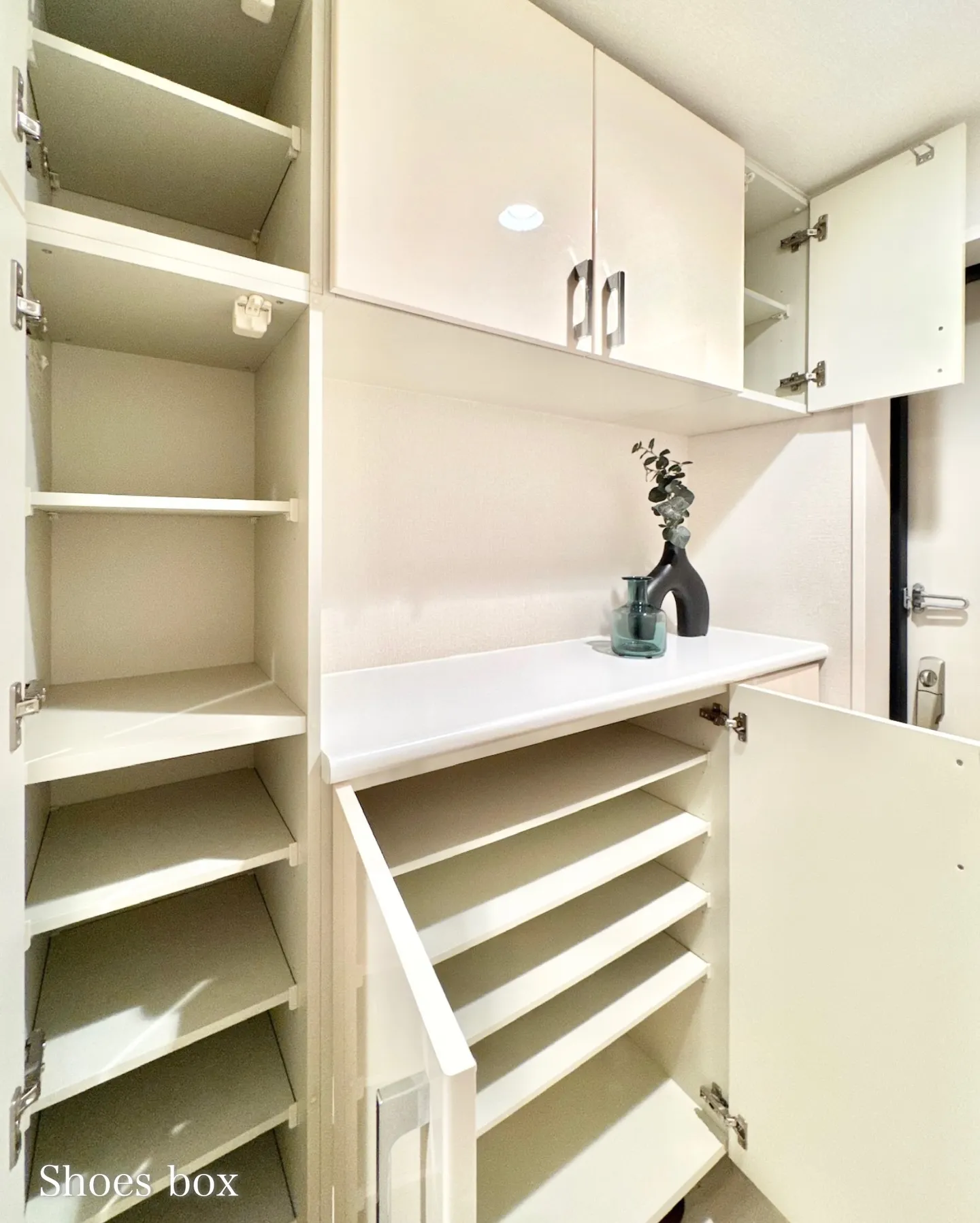 東京メトロ銀座線・半蔵門線「三越前駅」徒歩2分、東京メトロ東...