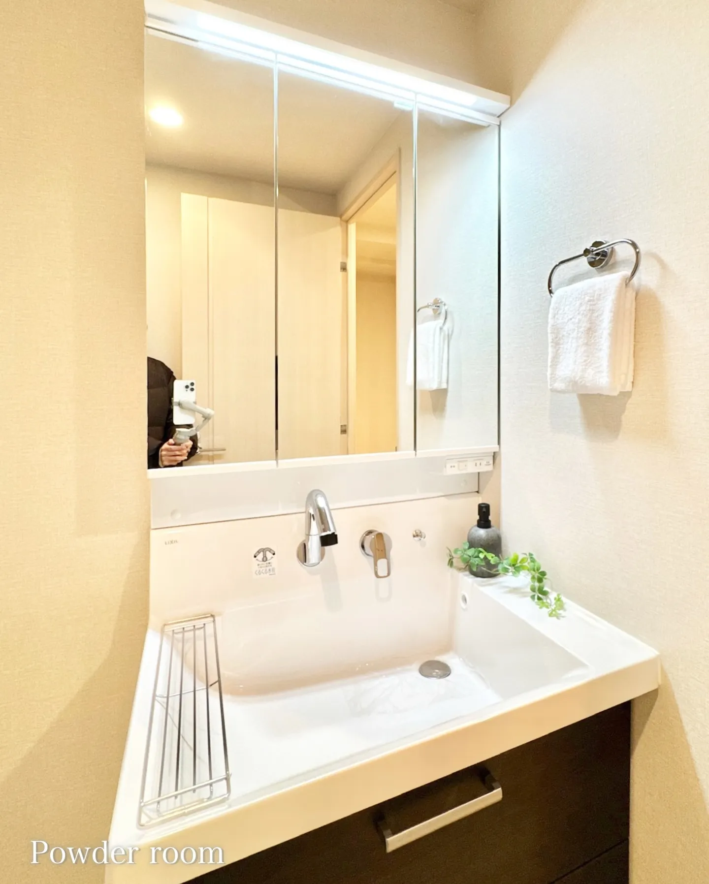 東京メトロ銀座線・半蔵門線「三越前駅」徒歩2分、東京メトロ東...