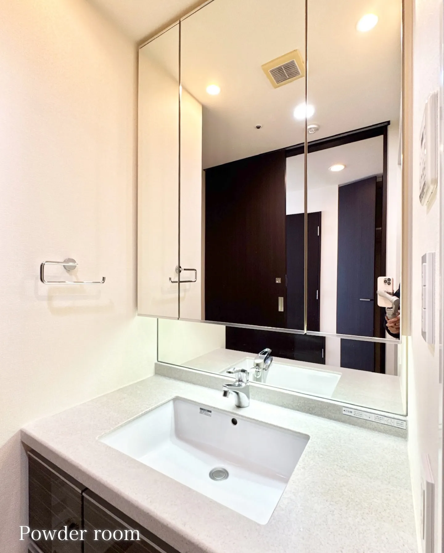 東京メトロ南北線・有楽町・都営新宿線『市ヶ谷駅』から徒歩2分...