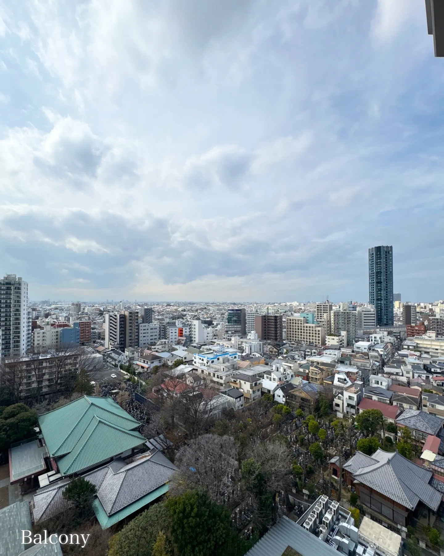 東京メトロ有楽町線要町駅から徒歩3分の距離にあり、駅からきわ...