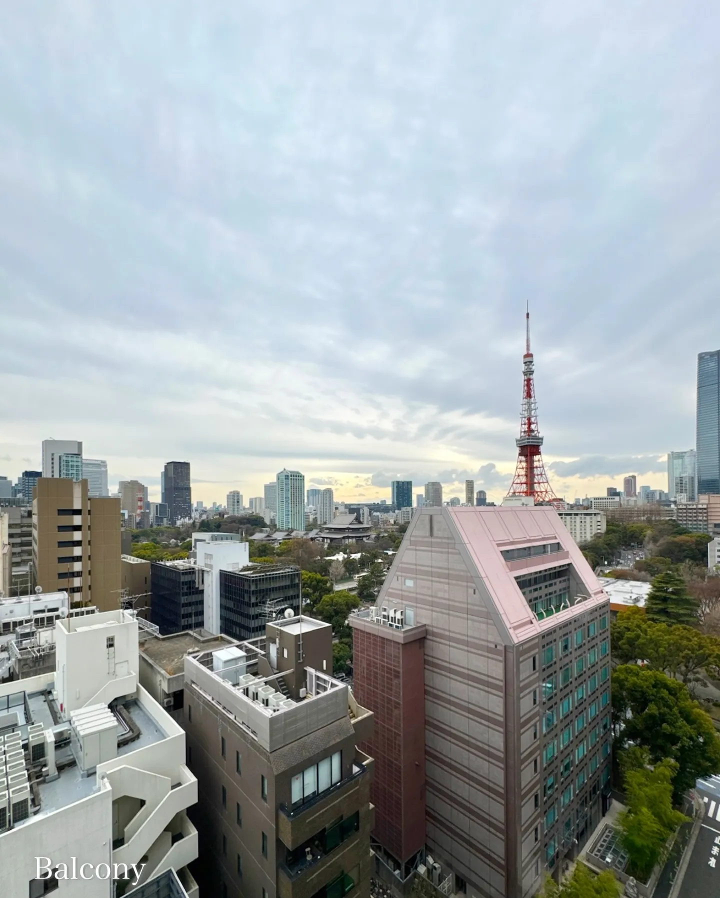 御成門駅徒歩2分。