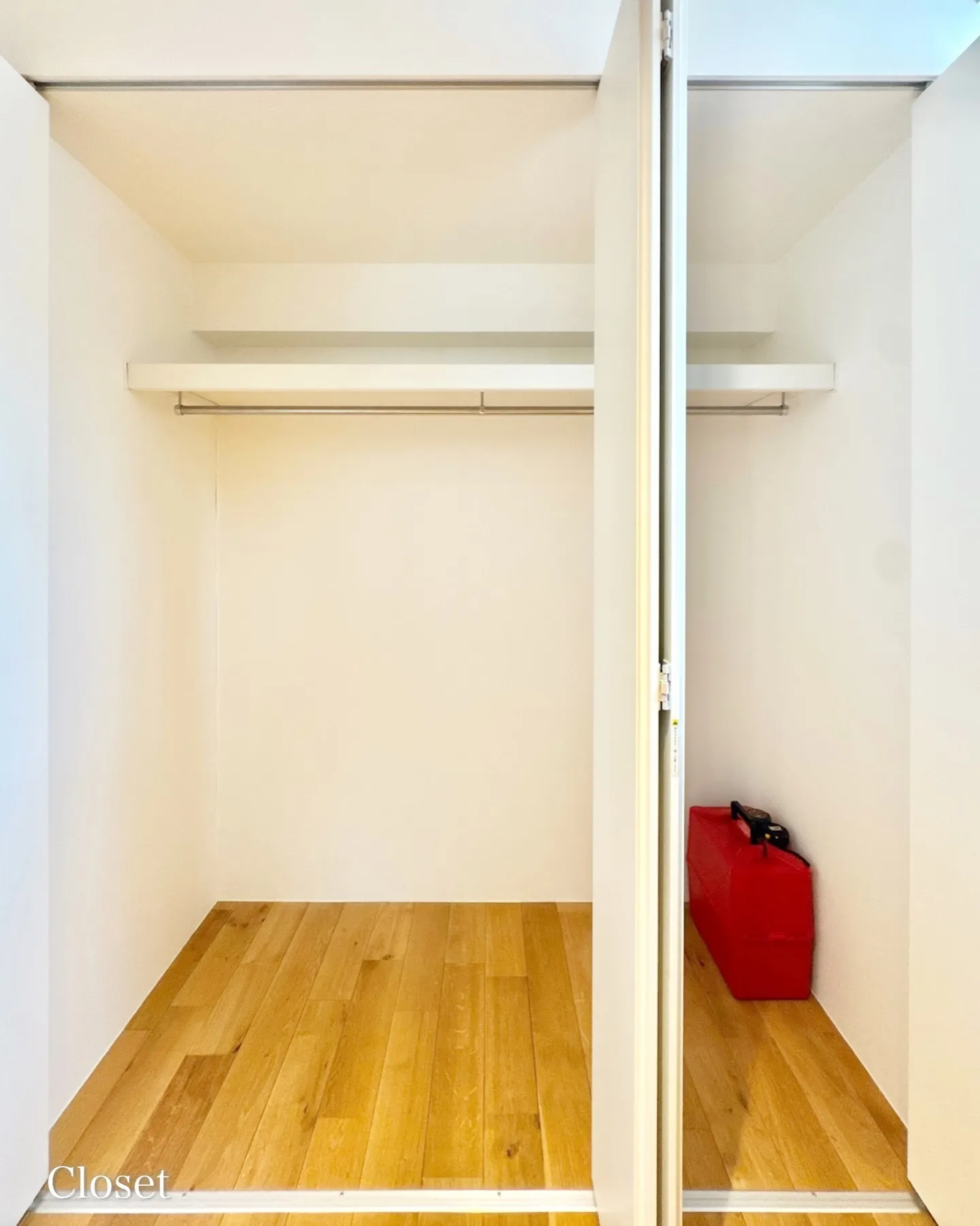 港区芝に建つ賃貸マンション。