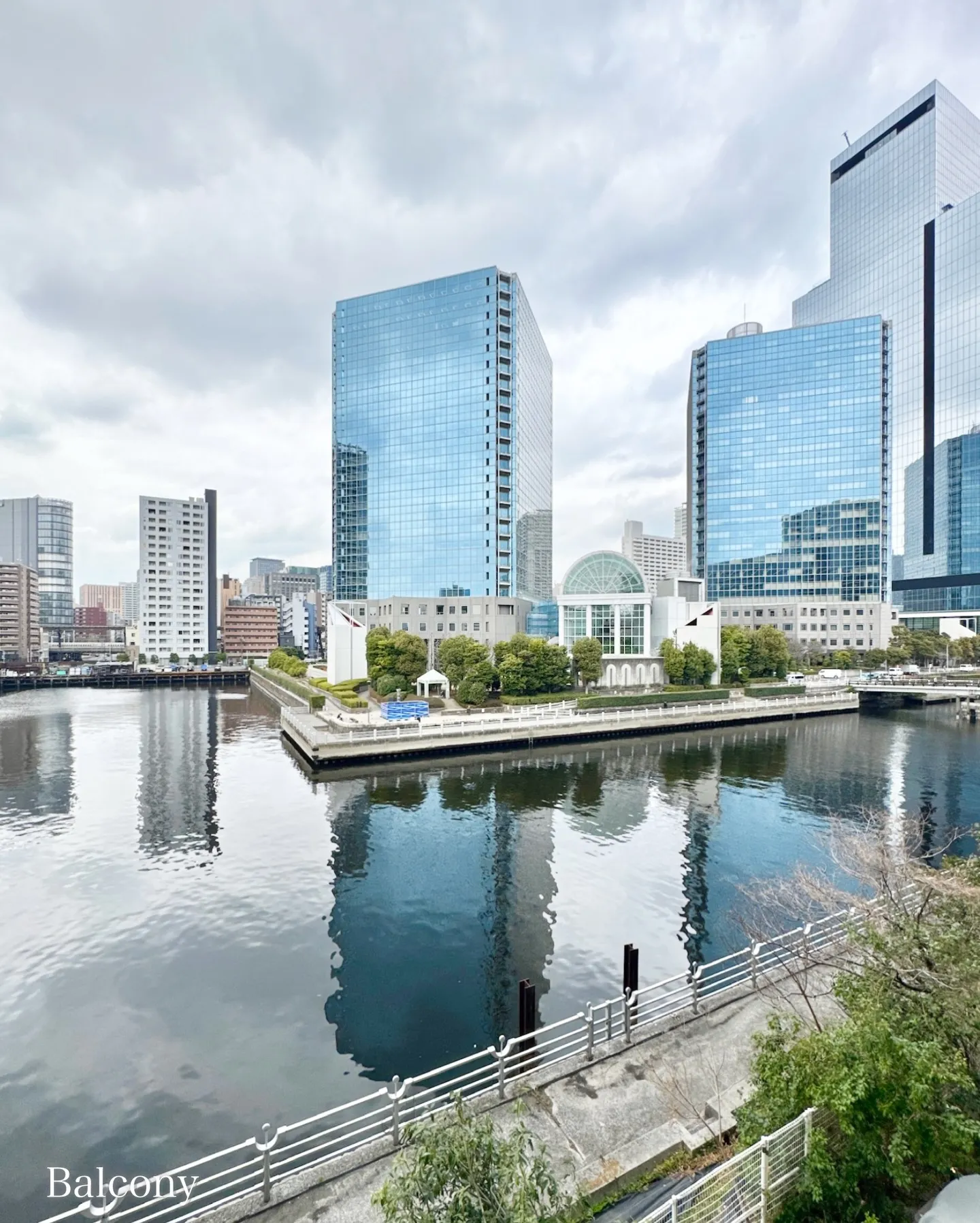 ゆりかもめ「日の出」駅から徒歩4分場所に、地上12階建・総住...