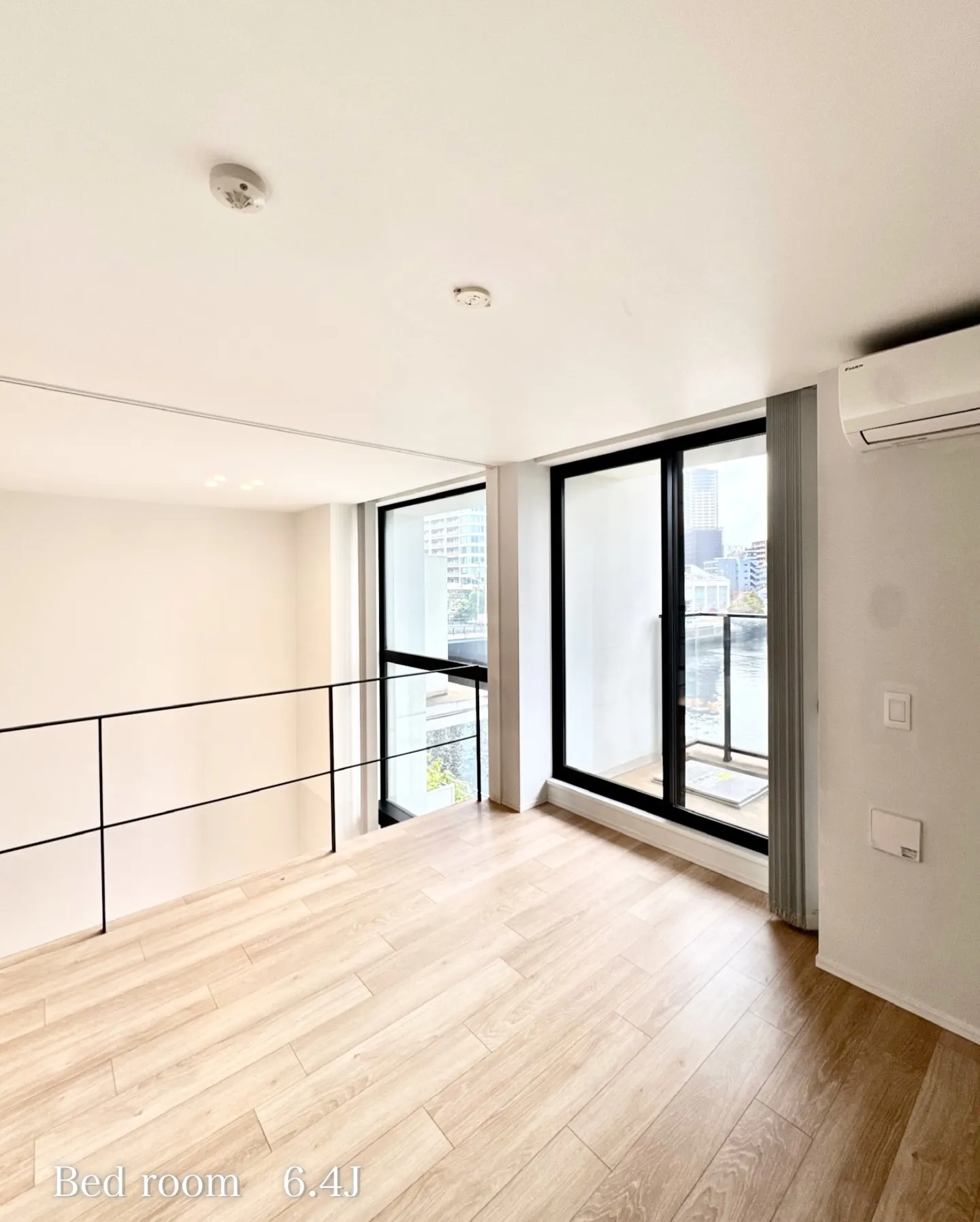 ゆりかもめ「日の出」駅から徒歩4分場所に、地上12階建・総住...