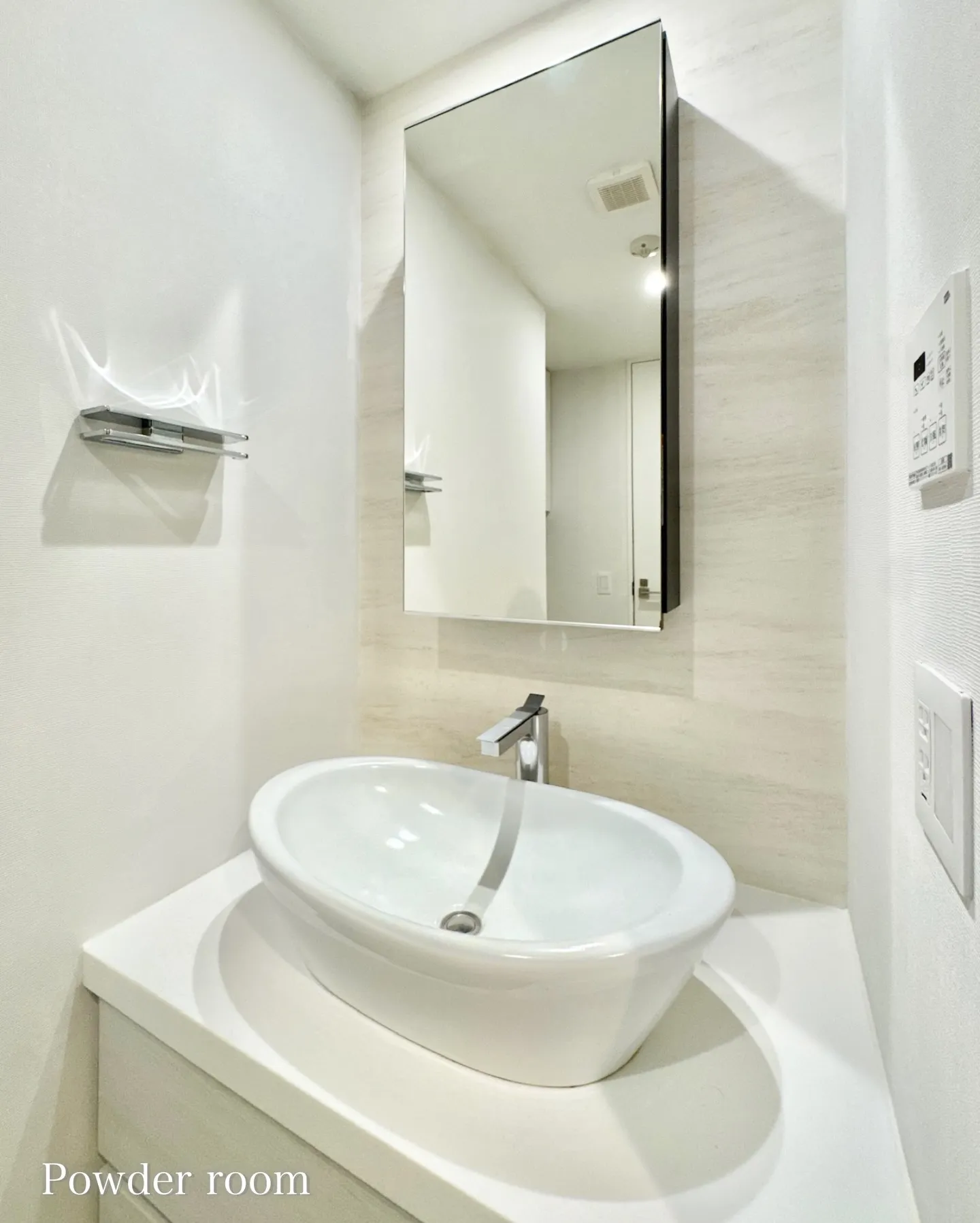 ゆりかもめ「日の出」駅から徒歩4分場所に、地上12階建・総住...