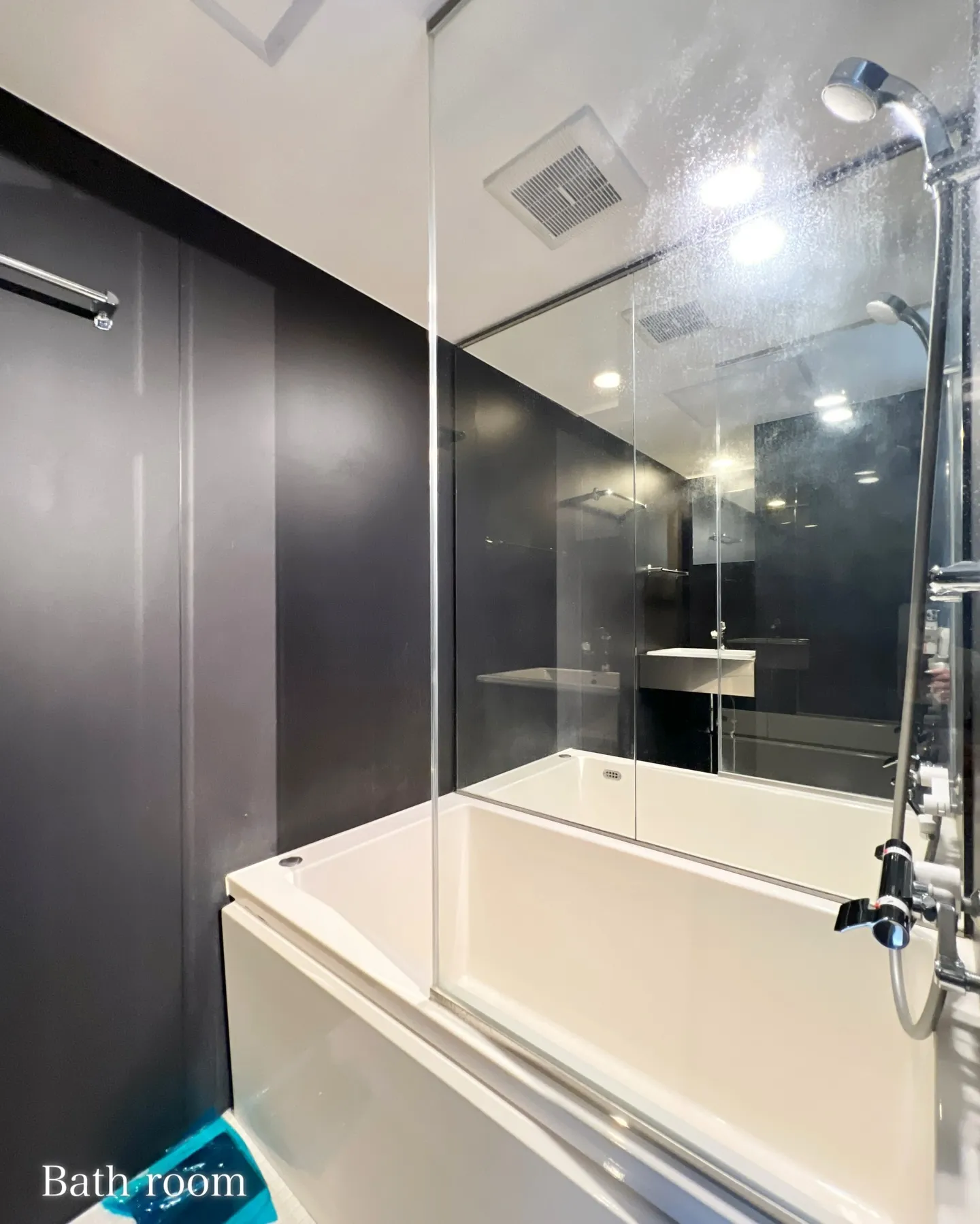 都営三田線利用で、巣鴨駅まで約15分・大手町駅まで約28分と...