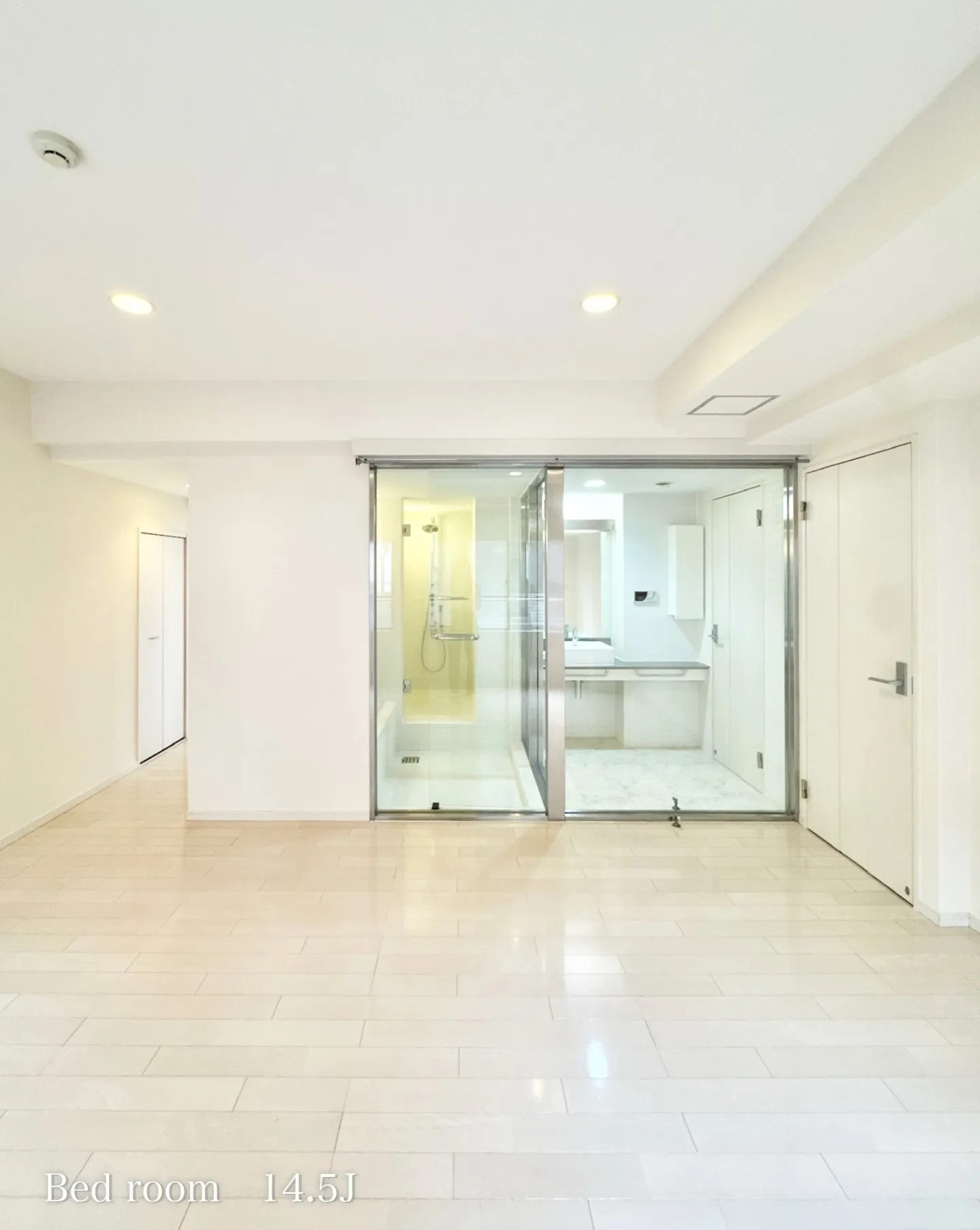 三軒茶屋駅から徒歩14分の世田谷区若林2丁目の閑静な住宅街に...