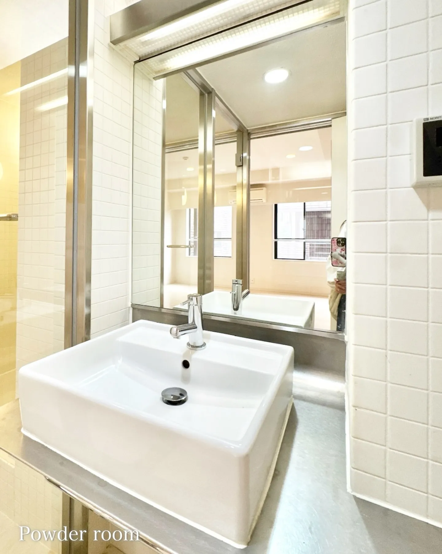 三軒茶屋駅から徒歩14分の世田谷区若林2丁目の閑静な住宅街に...