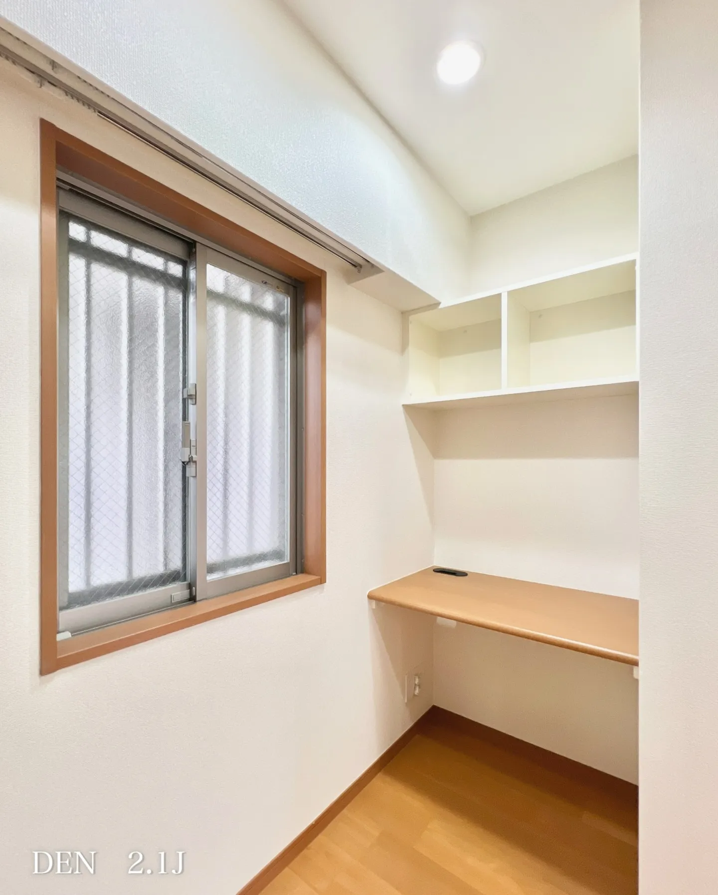 東京都板橋区坂下１丁目に位置し、都営三田線志村三丁目駅や蓮根...