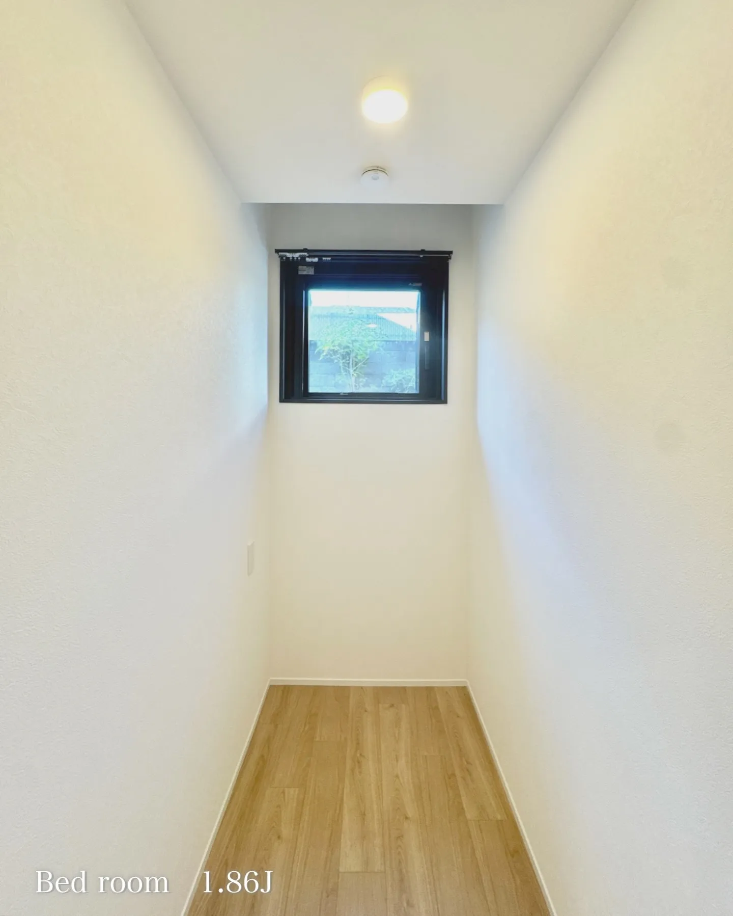 世田谷区上馬1丁目の静穏な住宅街に佇む物件です。