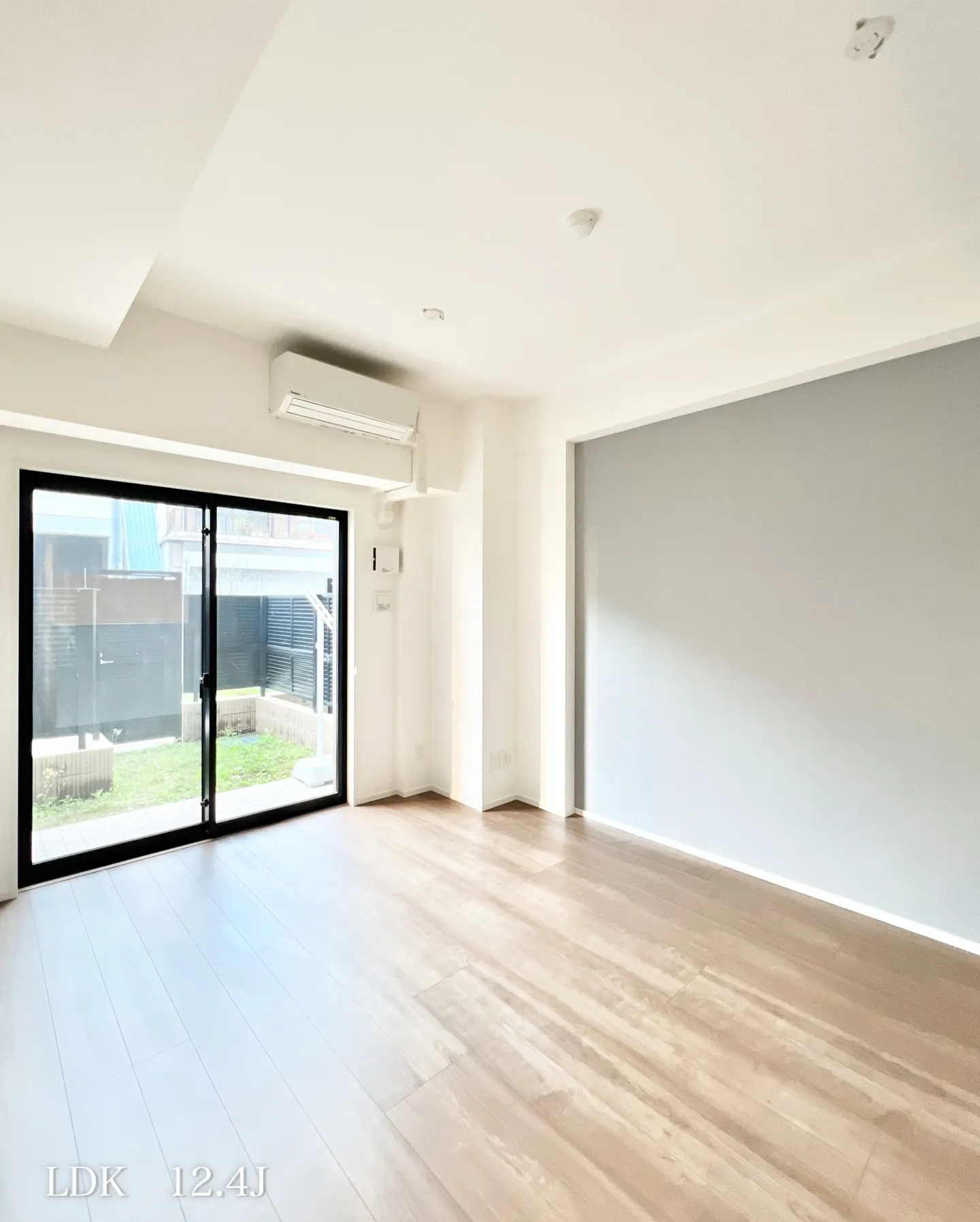 緑に囲まれた穏やかな街並みに佇む、全159邸のビッグコミュニ...