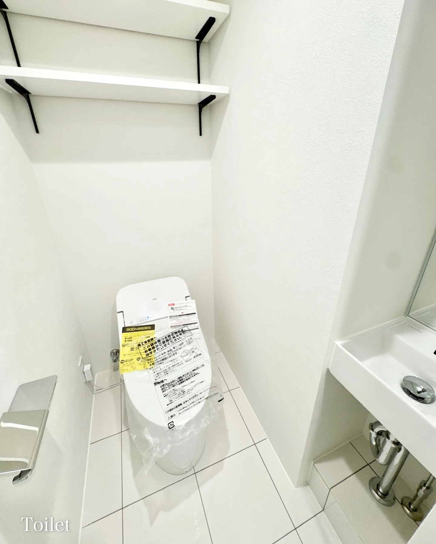 渋谷区本町エリアに位置する高級賃貸デザイナーズ低層マンション...