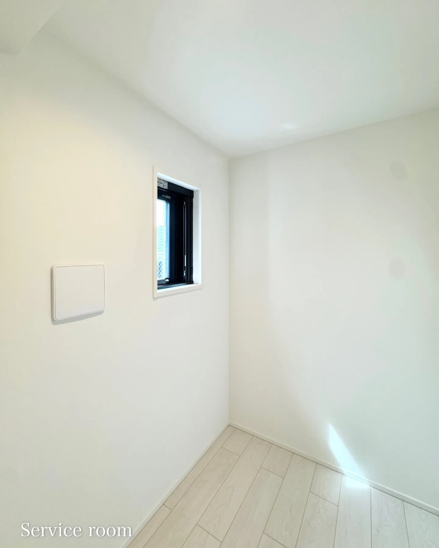 渋谷区本町エリアに位置する高級賃貸デザイナーズ低層マンション...