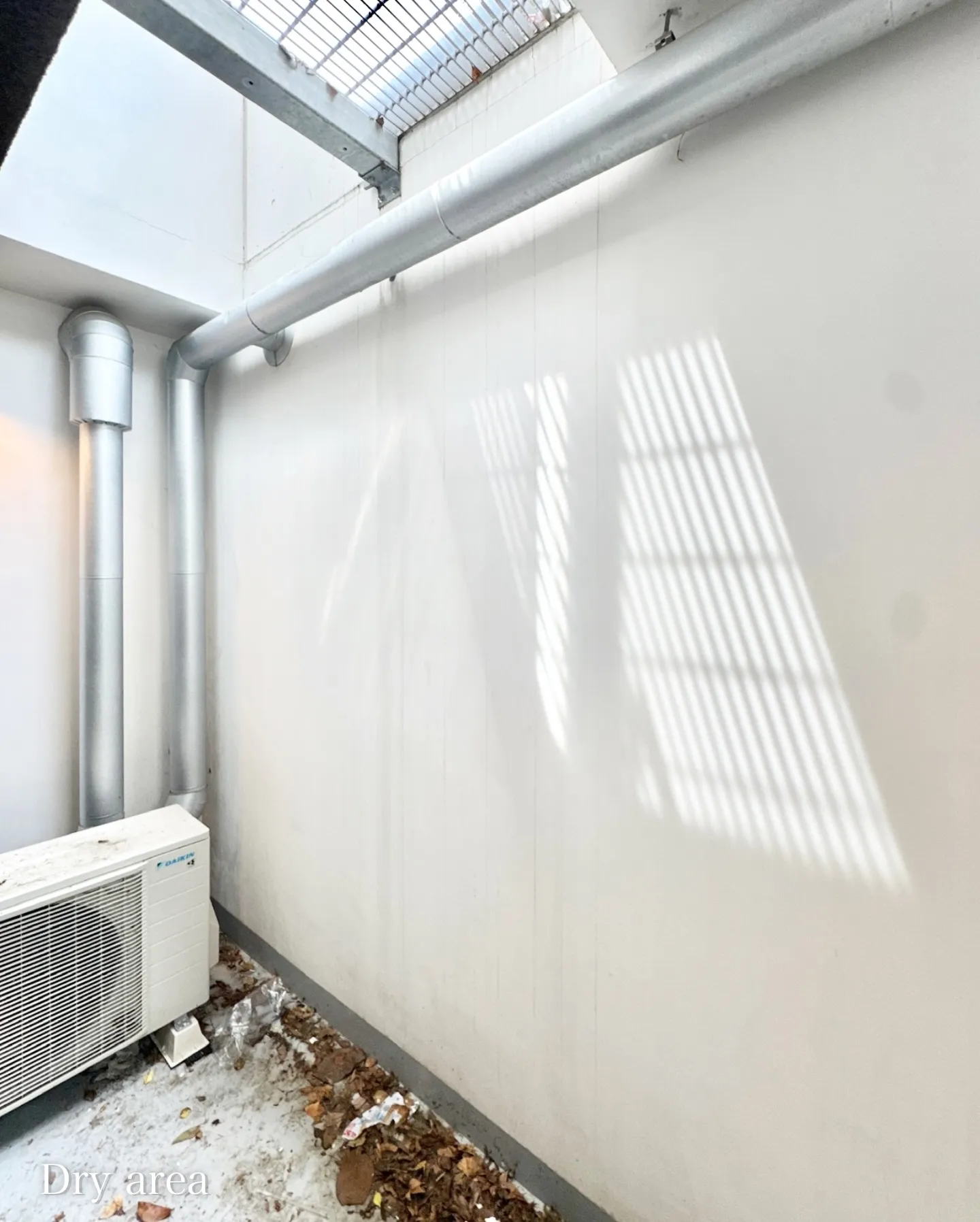 東京メトロ銀座線・千代田線・半蔵門線「表参道駅」徒歩8分、東...