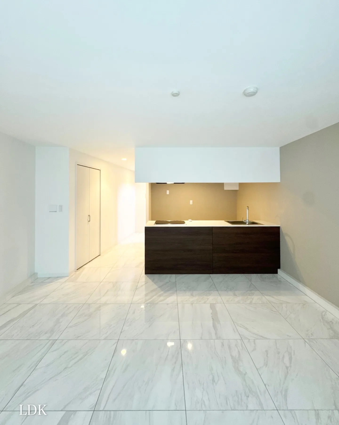 港区南麻布2丁目の大通りから裏手に入った閑静な住宅街にござい...