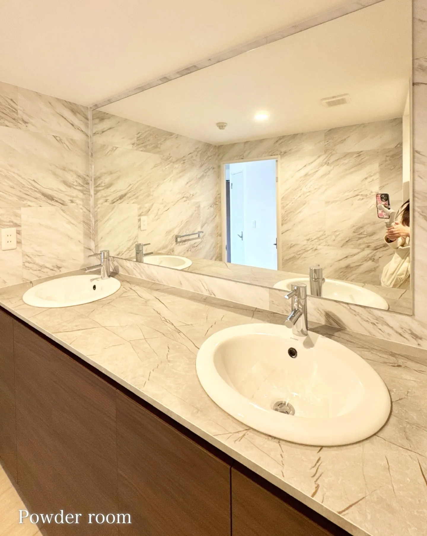 港区南麻布2丁目の大通りから裏手に入った閑静な住宅街にござい...