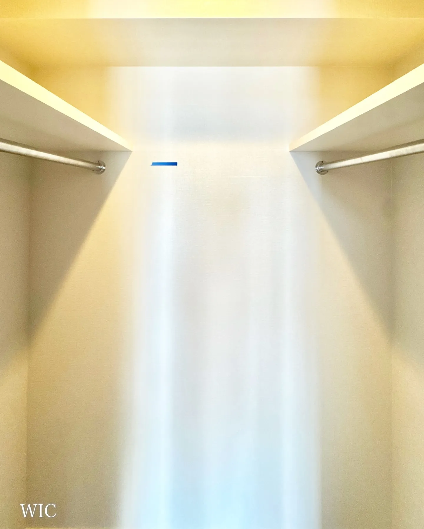 隅田川がたたえる豊かな水とその恵みを享受して育つ緑が囲う門前...