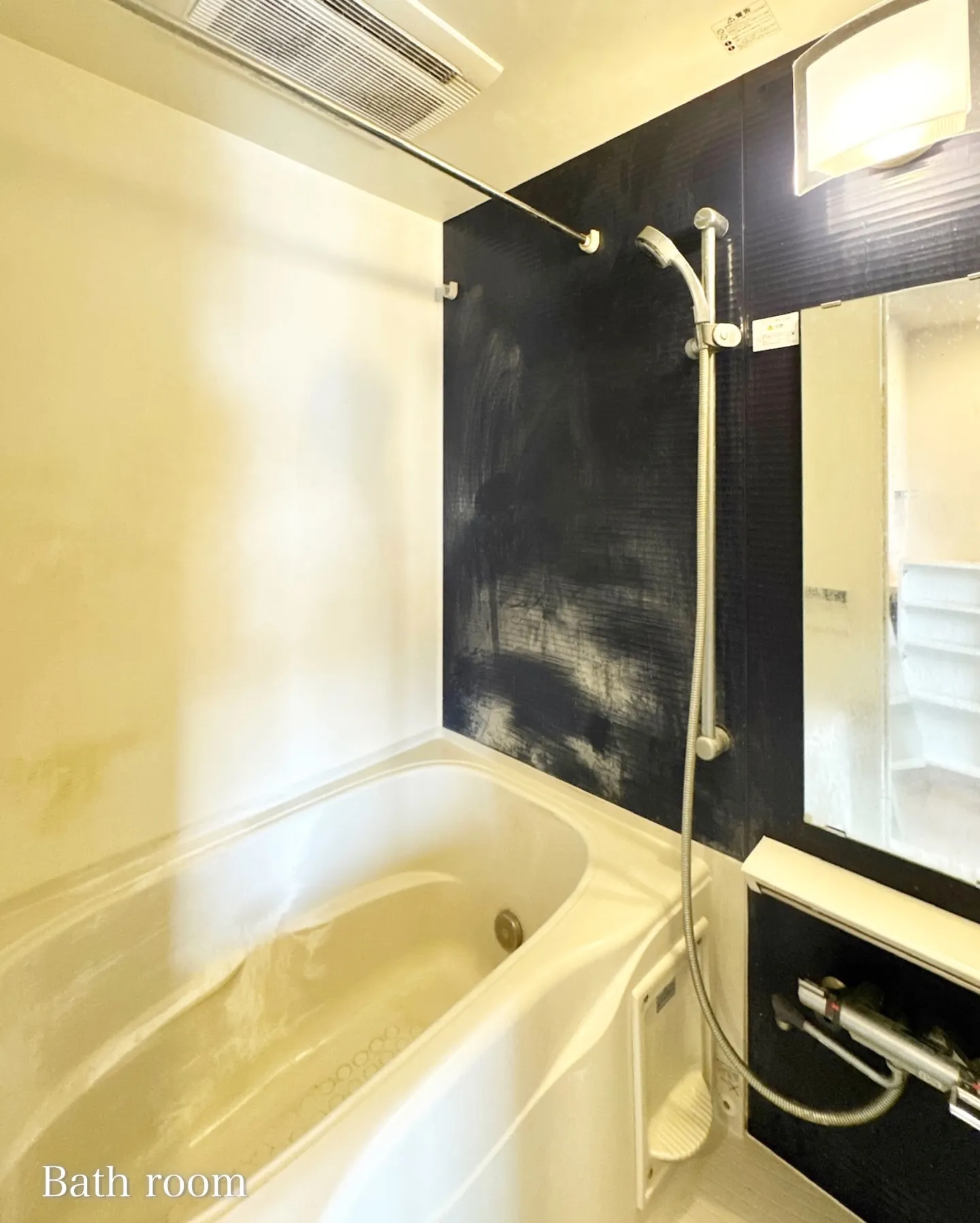 隅田川がたたえる豊かな水とその恵みを享受して育つ緑が囲う門前...