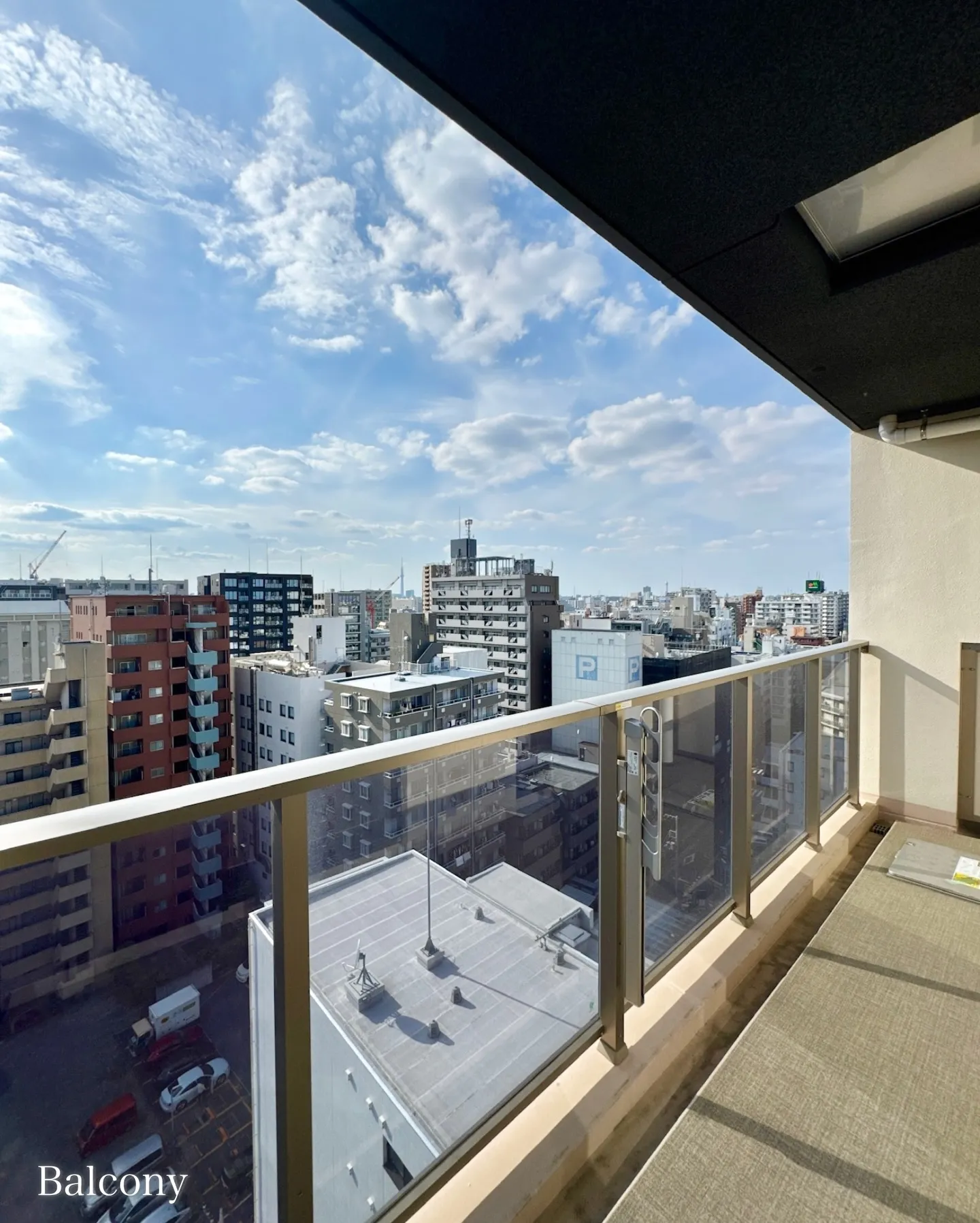 都心、千葉県へのアクセスが良好な葛西に建つ「デュオフラッツ葛...
